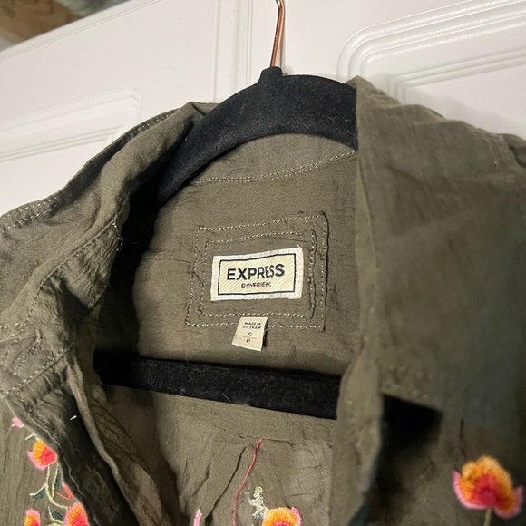 Express Gauze Cotton Embroidered Cottagecore Boyfriend Button Up - Picture 4 of 7